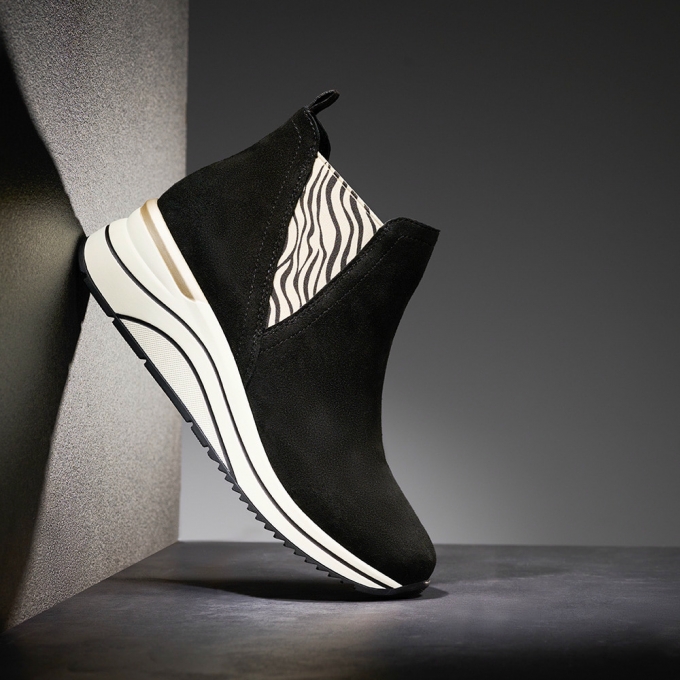 Remonte Damen Chelsea Boots - Schwarz