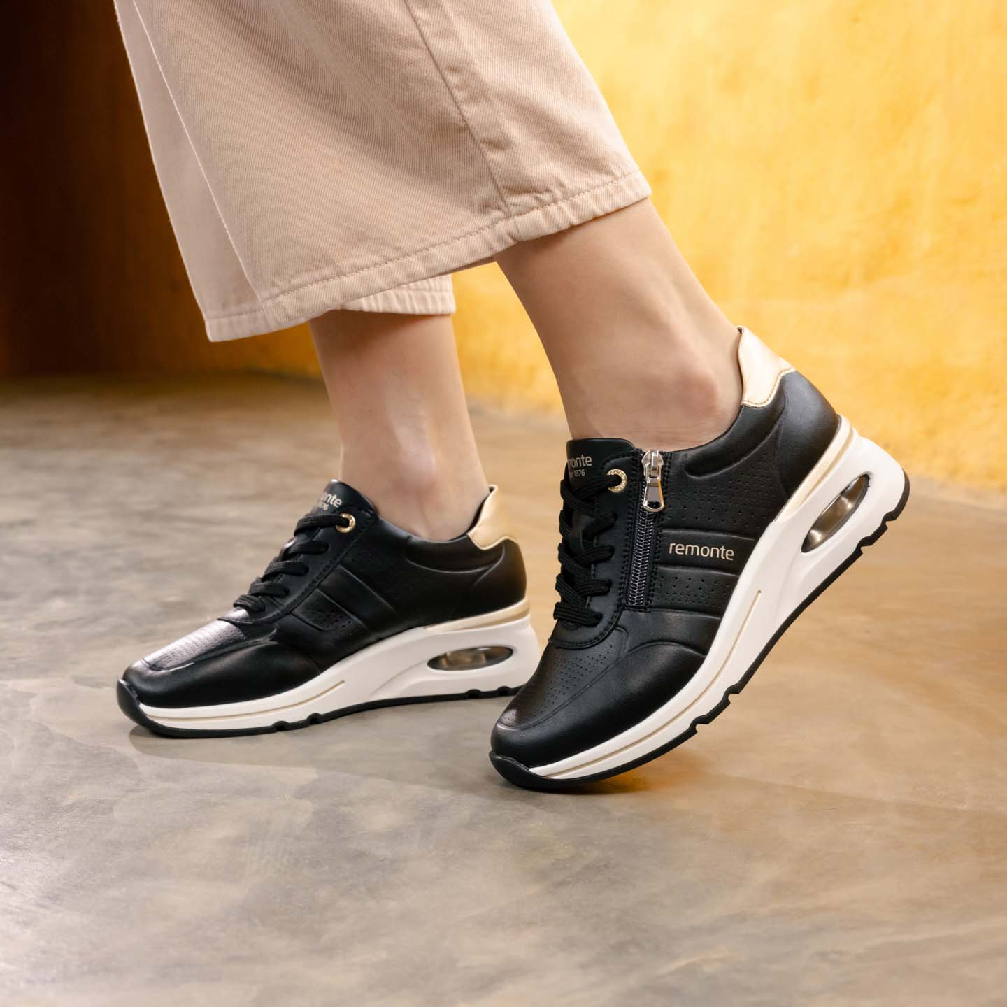 Remonte Damen Sneaker - Schwarz